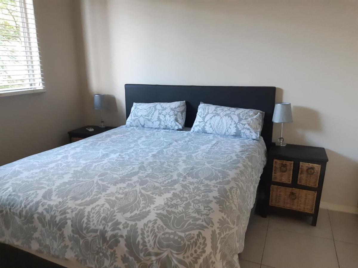84 Camarque Umdloti Beach Apartment Luaran gambar